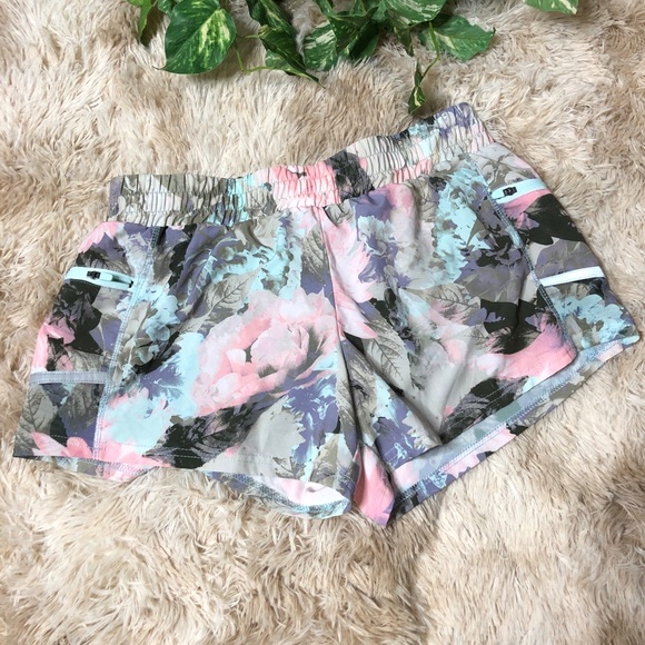 Fabletics Pants - Fabletics Floral Shorts | S